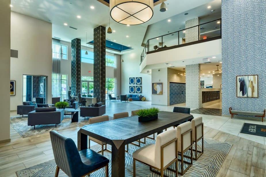 Cozysuites Phx Roro Gym, Pool, Pets, Parking! #9 Phoenix Kültér fotó